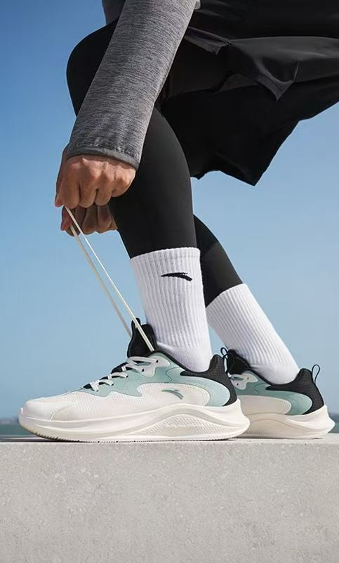 light Shock-resilient running shoes for men