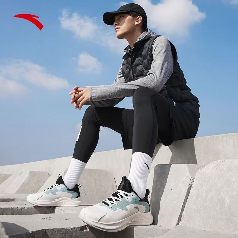 light Shock-resilient running shoes for men